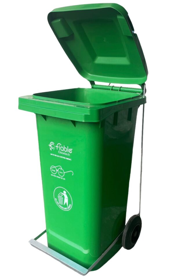 120 Liter Center Pedal Operated Dustbin (Green)